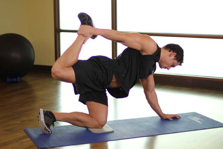 All Fours Quad Stretch — Body Weight Quadriceps exercise demonstration