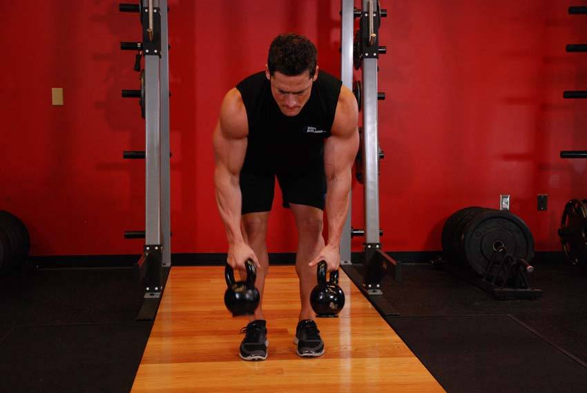 Alternating Kettlebell Row — Kettlebell Middle Back exercise demonstration