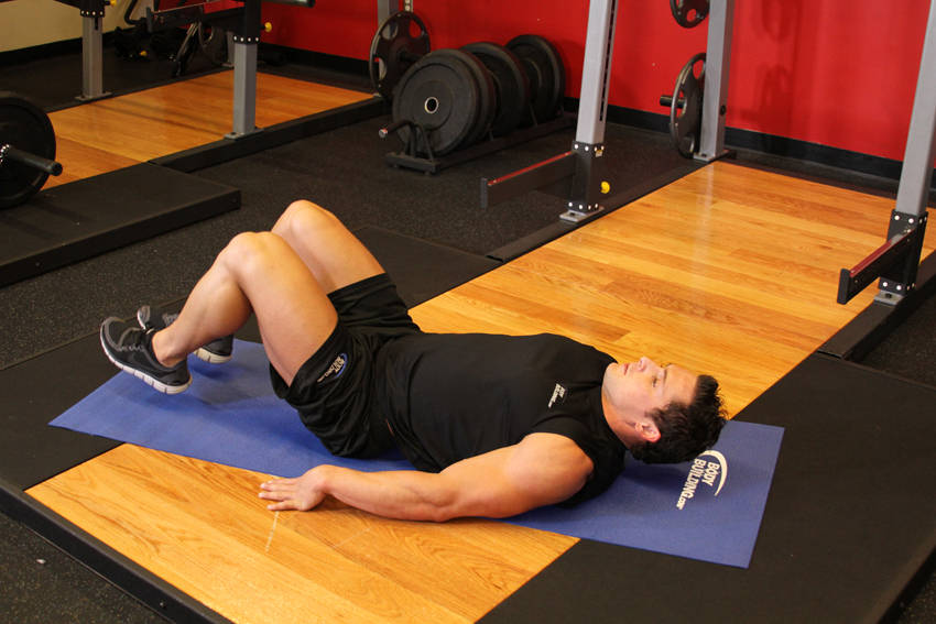 Bent-Knee Hip Raise — Body Weight Abdominals exercise demonstration