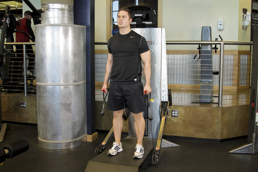 Cable Deadlifts — Cable Quadriceps exercise demonstration