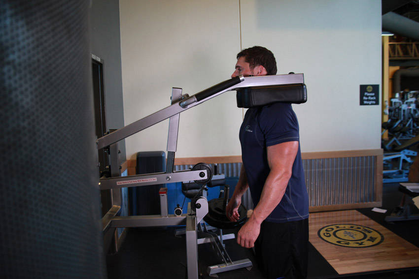 Calf-Machine Shoulder Shrug — Machine Trapezius exercise demonstration