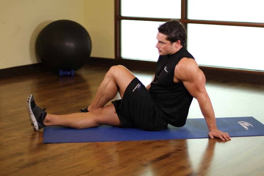 Dancer's Stretch — Body Weight Lower Back exercise demonstration