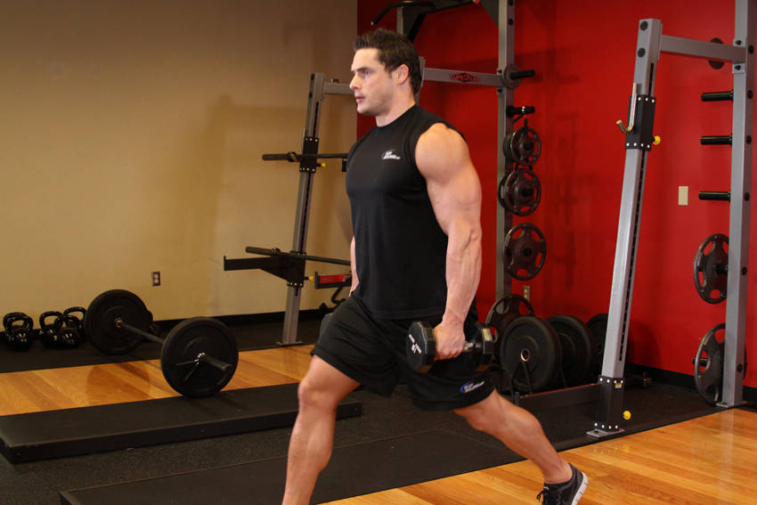Dumbbell Lunges — Dumbbell Quadriceps exercise demonstration