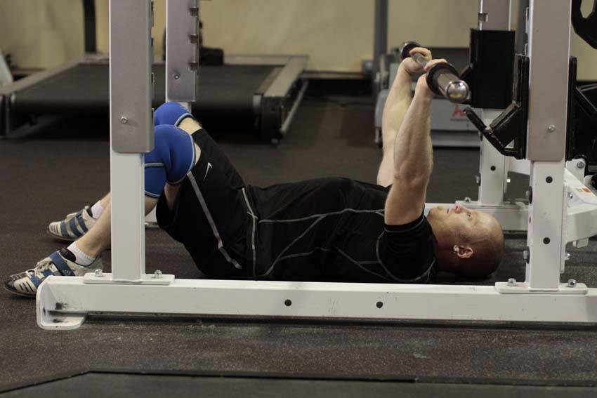 Floor Press — Barbell Triceps exercise demonstration
