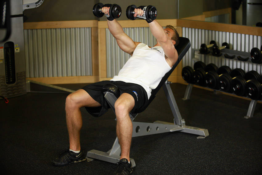 Front Incline Dumbbell Raise — Dumbbell Shoulders exercise demonstration