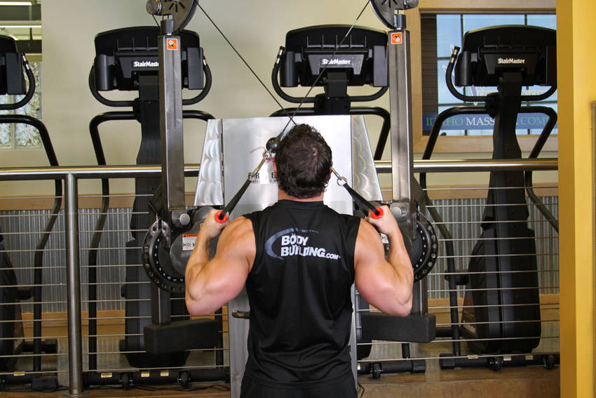 Full Range-Of-Motion Lat Pulldown — Cable Lats exercise demonstration