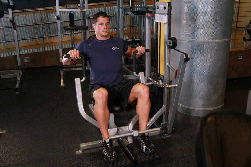 Machine Bench Press — Machine Chest exercise demonstration