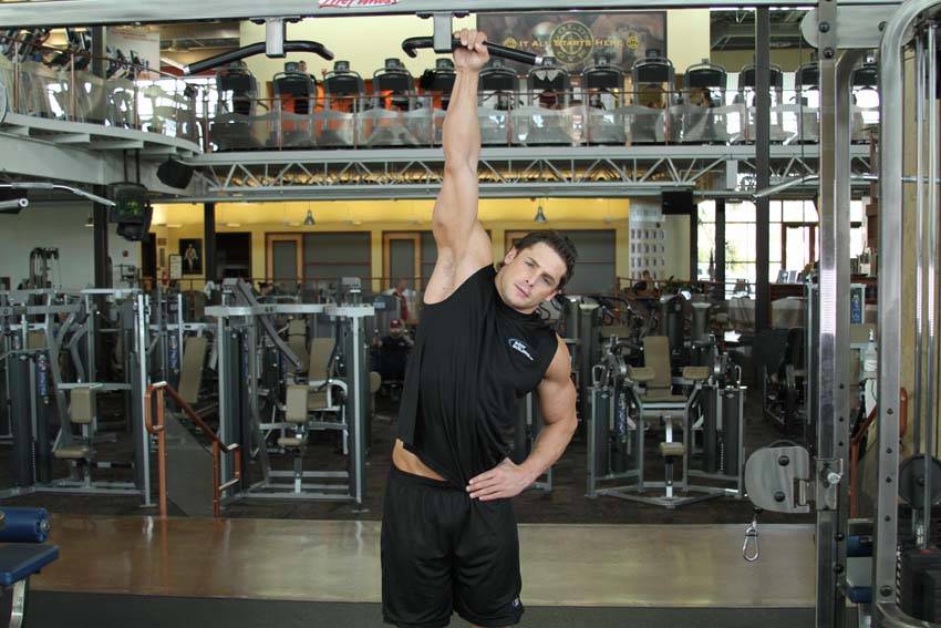 One Handed Hang — Other Lats exercise demonstration