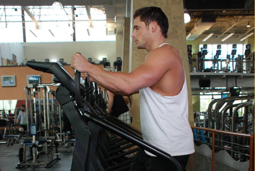 Stairmaster — Machine Quadriceps exercise demonstration