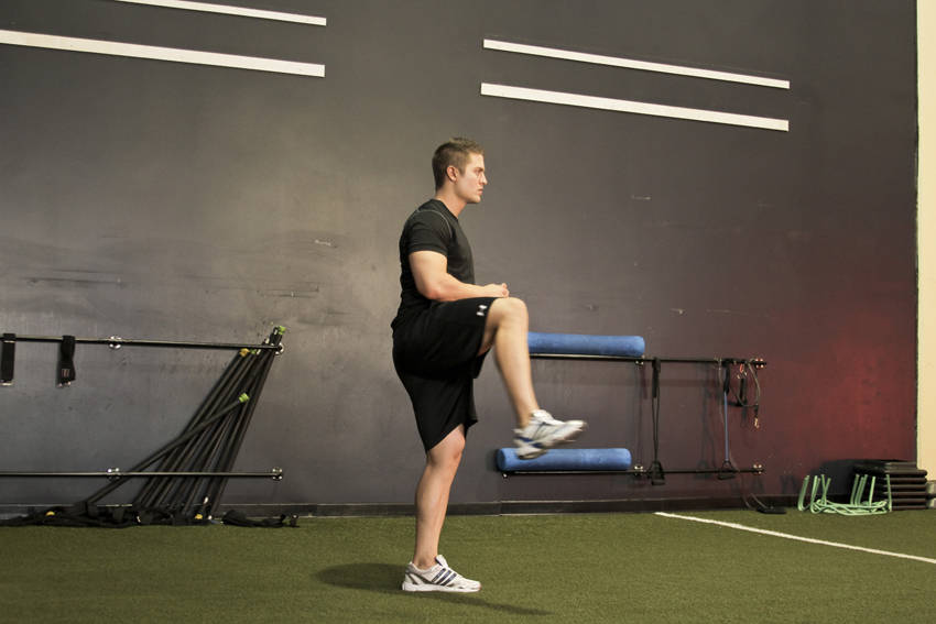 Standing Hip Circles — Body Weight Abductors exercise demonstration