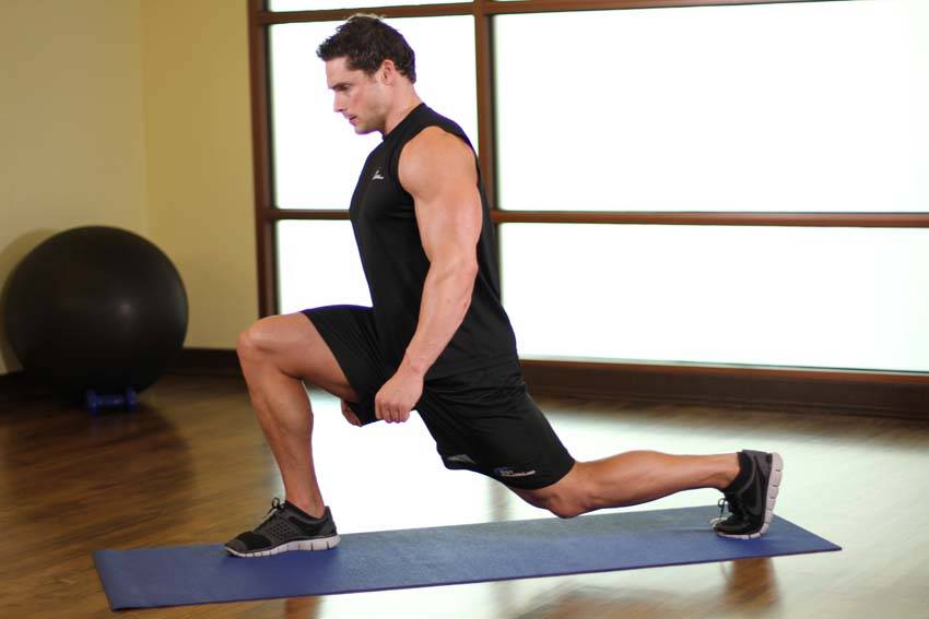 Standing Hip Flexors — Body Weight Quadriceps exercise demonstration