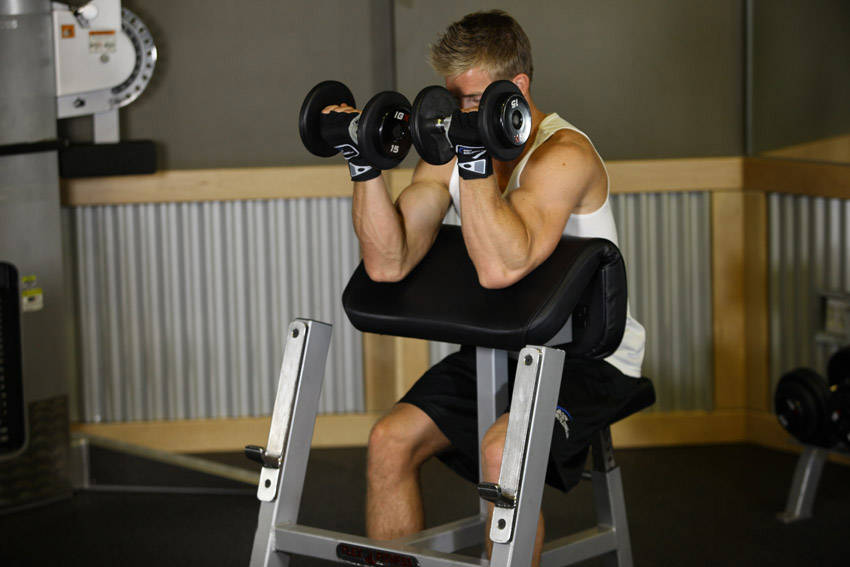 Zottman Preacher Curl — Dumbbell Biceps exercise demonstration